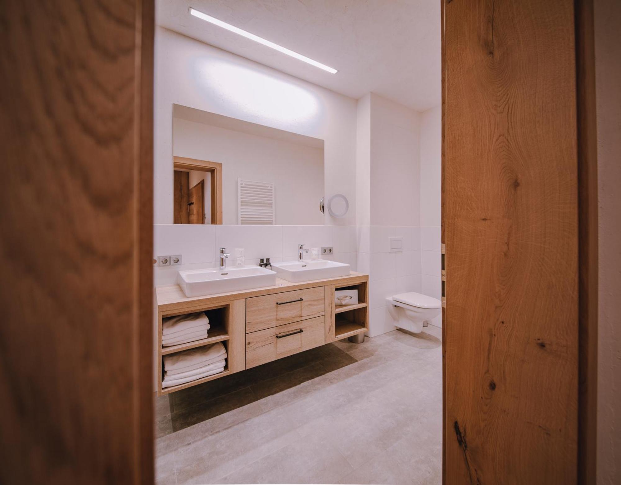 Loisi'S Boutiquehotel Achenkirch Rum bild